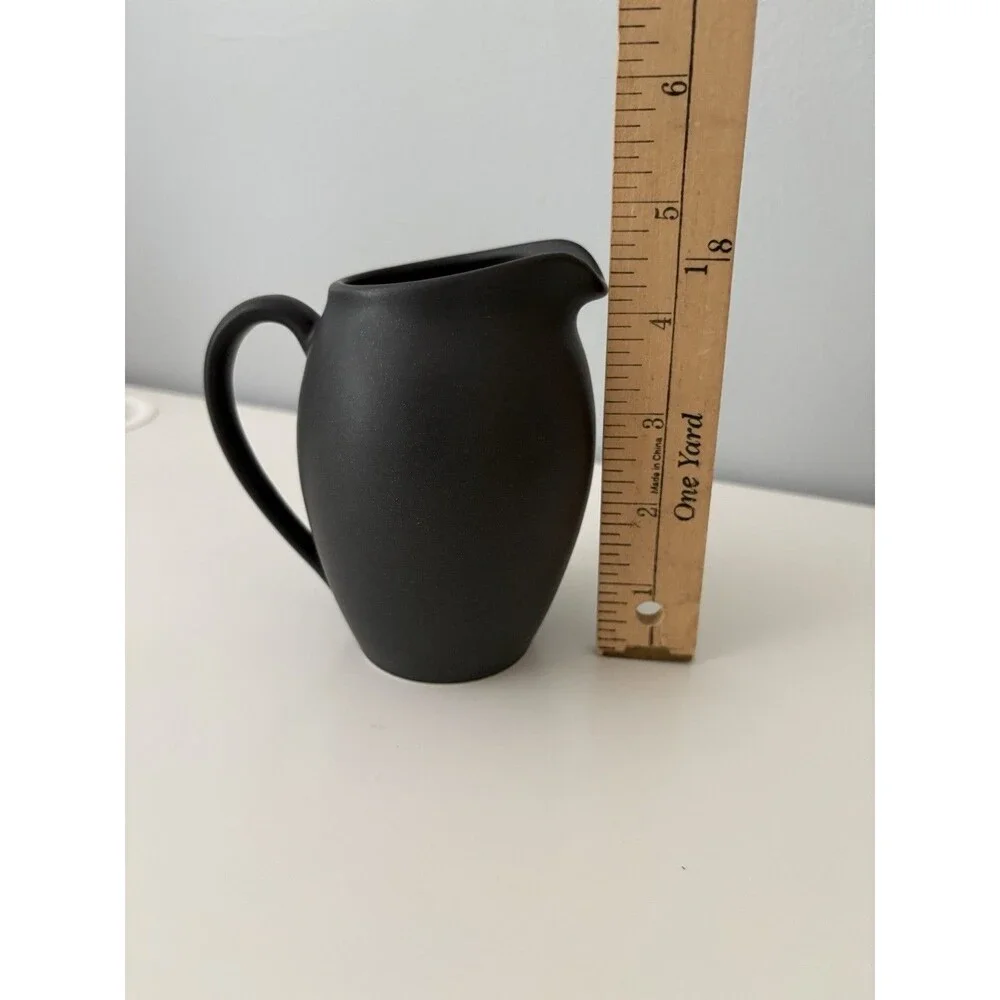 Noritake Stoneware Colorwave Graphite 8034 11 Oz. Creamer Matte Black Finish EUC